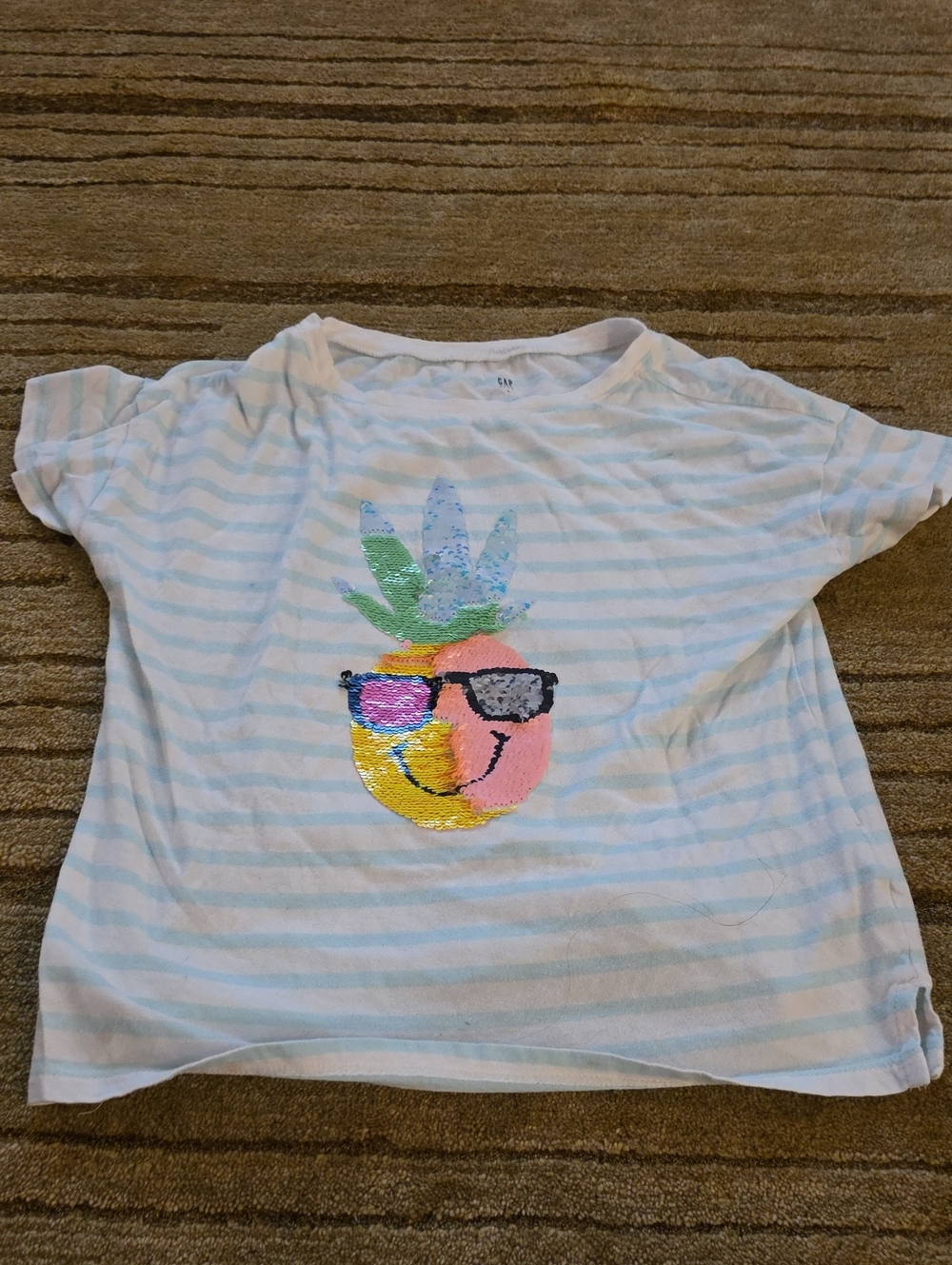 5/25 GAP Girls' Striped Sequin Pineapple Tee - White & Light Blue Size L..